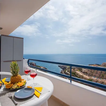 Apartment 1204 Spectacular View Studio Refurbished New