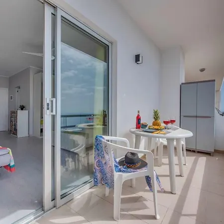 1204 Spectacular View Studio Refurbished New Apartment *