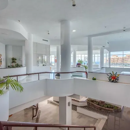 1204 Spectacular View Studio Refurbished New * Playa Paraíso