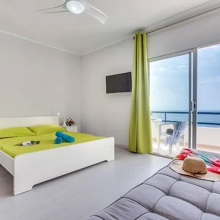 1204 Spectacular View Studio Refurbished New 公寓 *